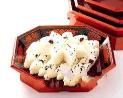 吃蜜瓜年糕,甜蜜交织的传统美食之旅